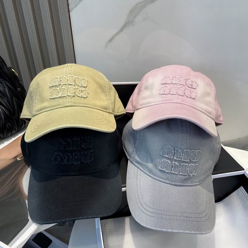 Miumiu Cap dx28